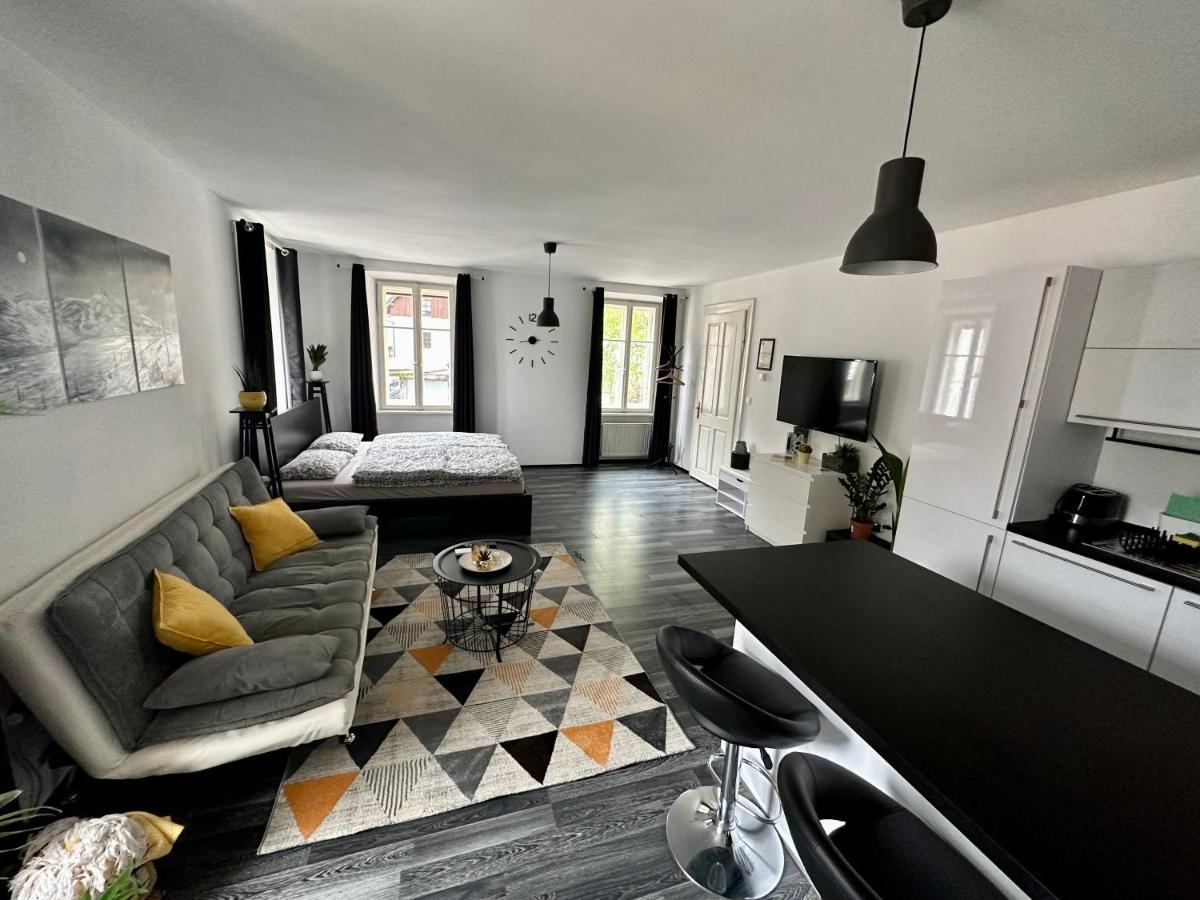 Apartment Tina โบเว็ก ภายนอก รูปภาพ